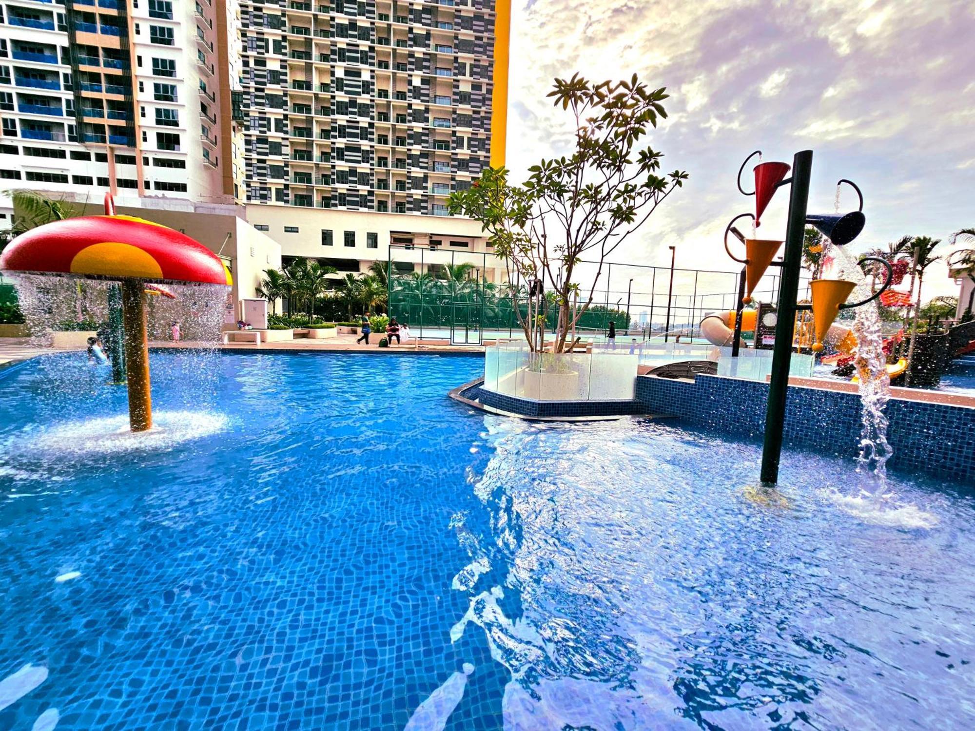 Bali Residence Waterpark Executive Suites Melaka By Ggm Экстерьер фото