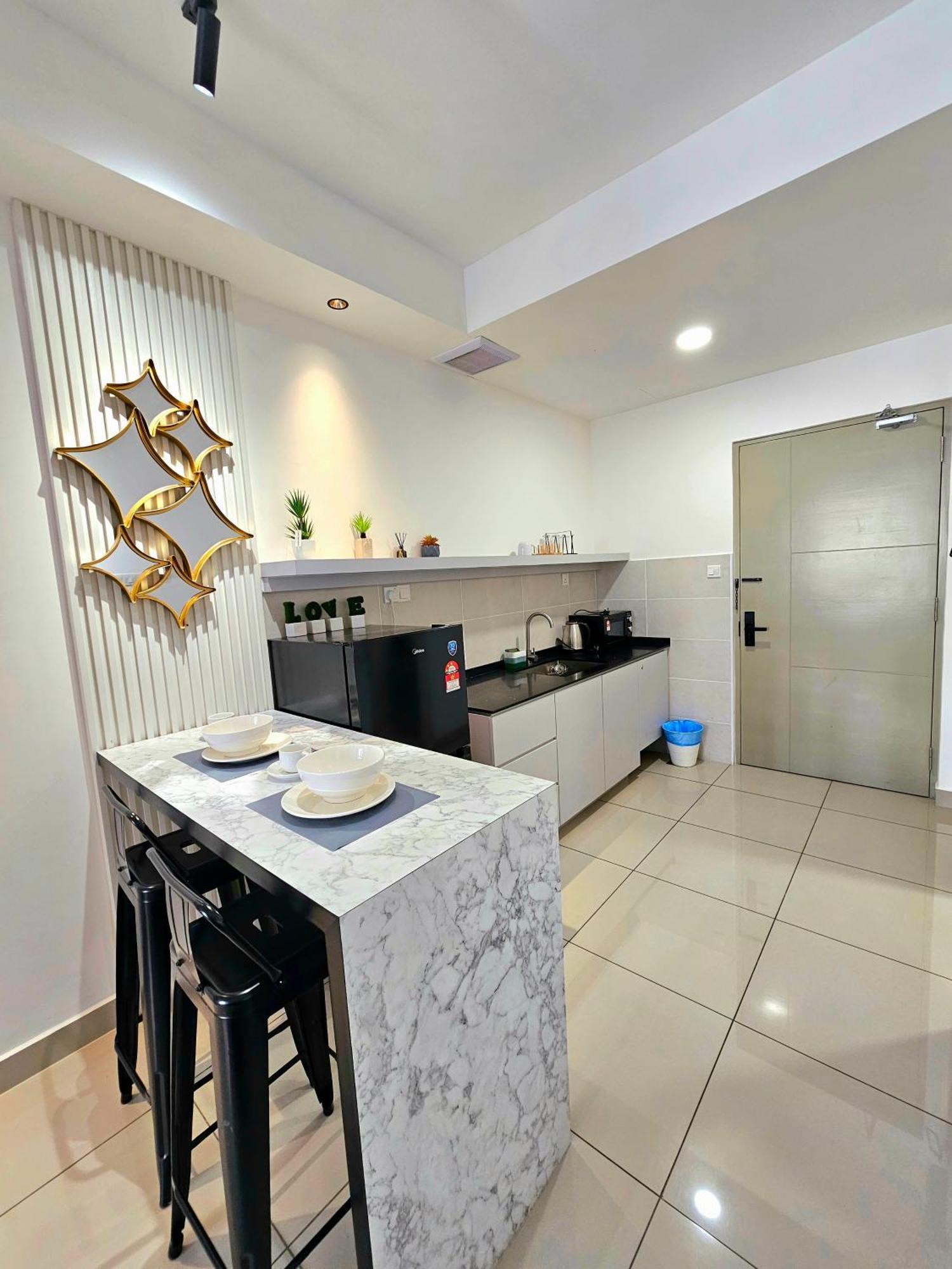 Bali Residence Waterpark Executive Suites Melaka By Ggm Экстерьер фото